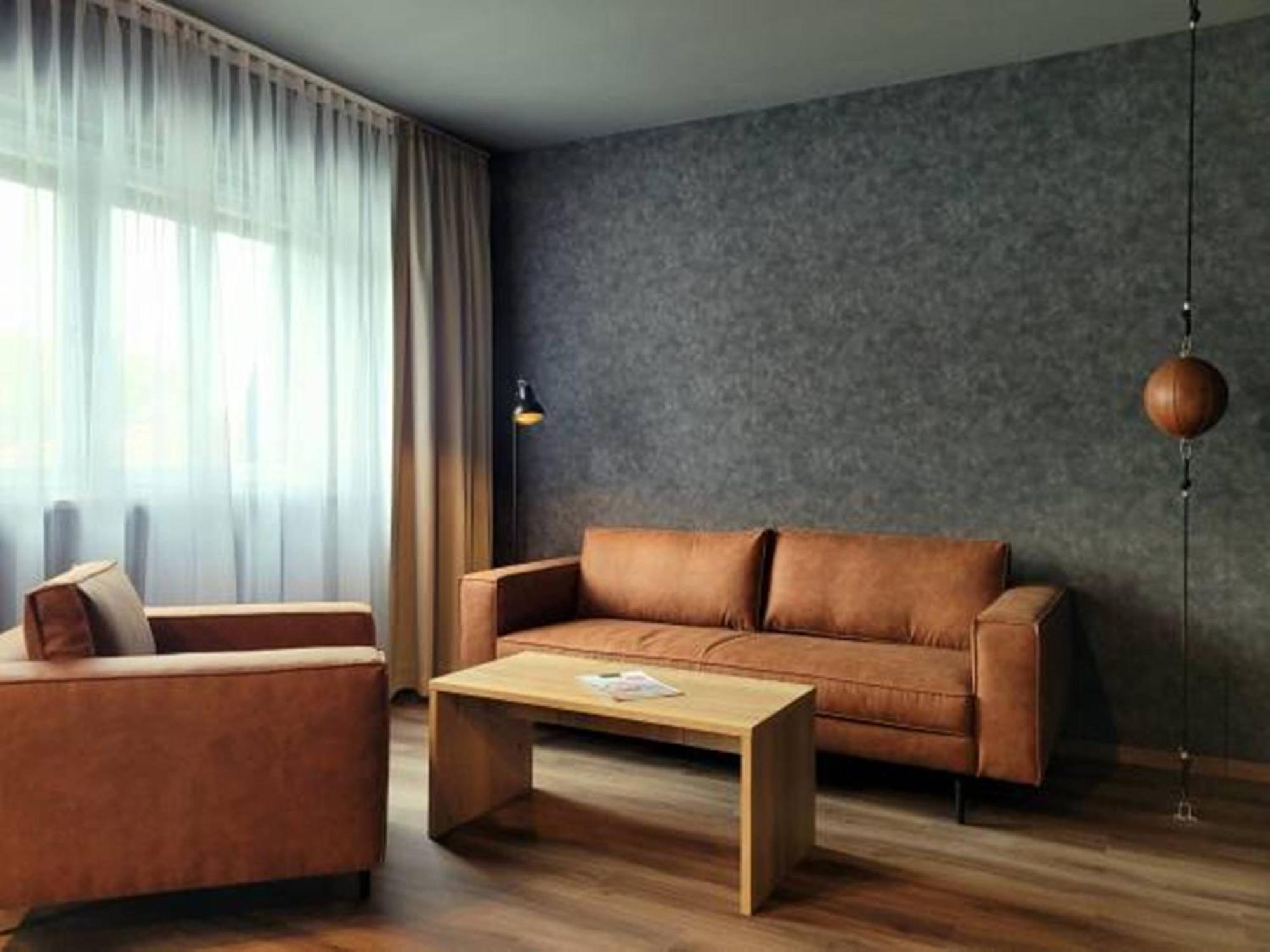 Hotel Herzogspark Herzogenaurach Exterior photo