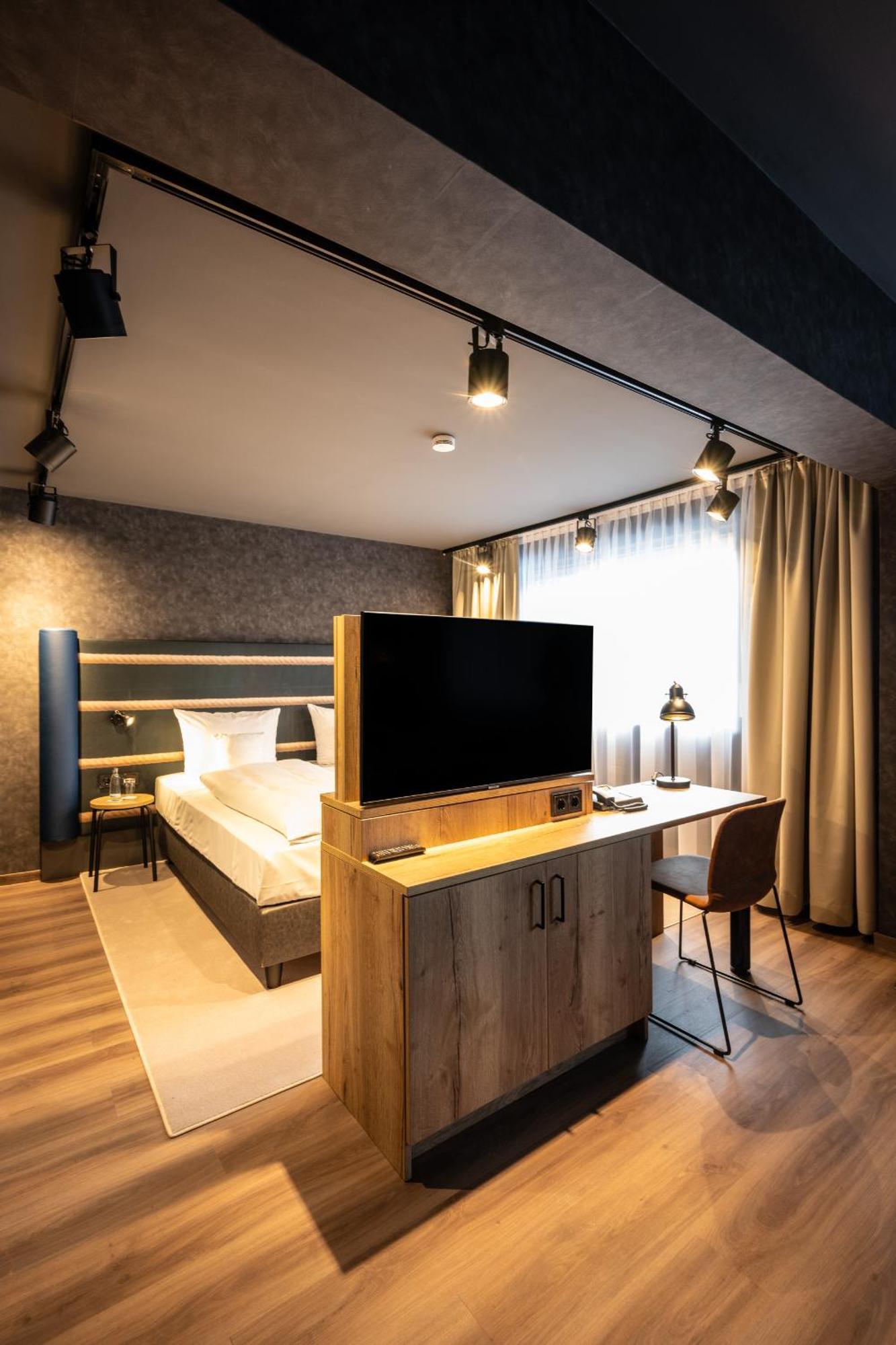 Hotel Herzogspark Herzogenaurach Room photo